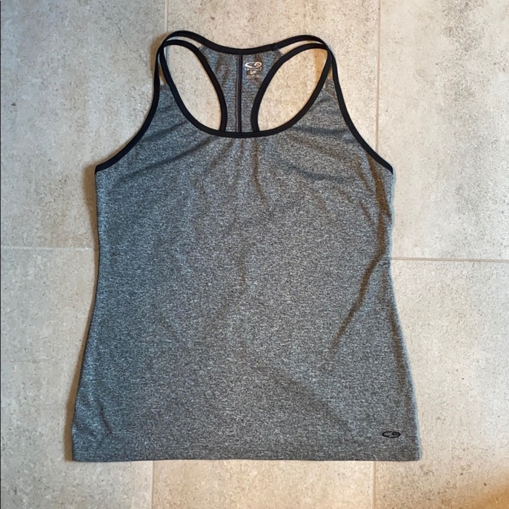 Champion tank size S